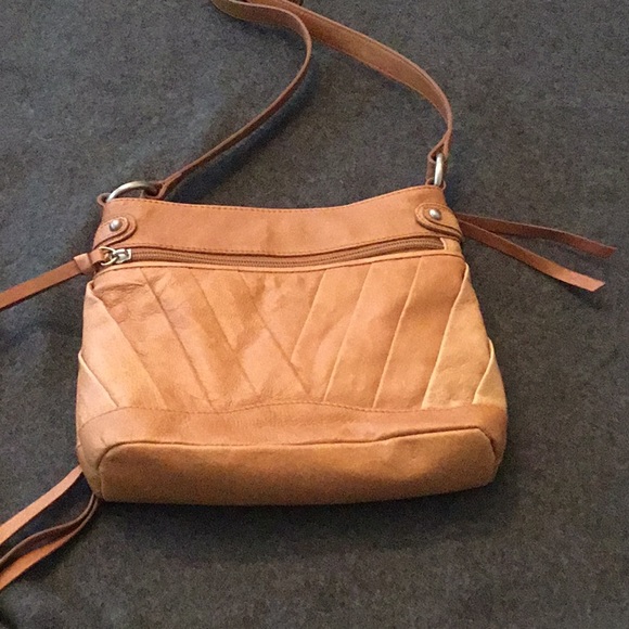 Coldwater Creek Handbags - Brown leather Coldwater Creek shoulder bag.